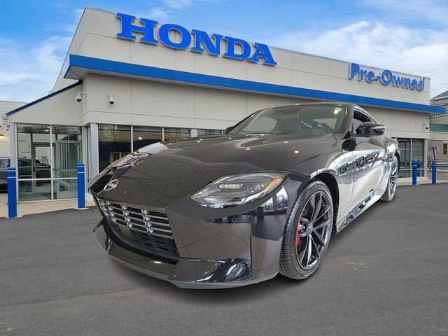 Used 2024 Nissan Z Performance w/ Floor Mat Package