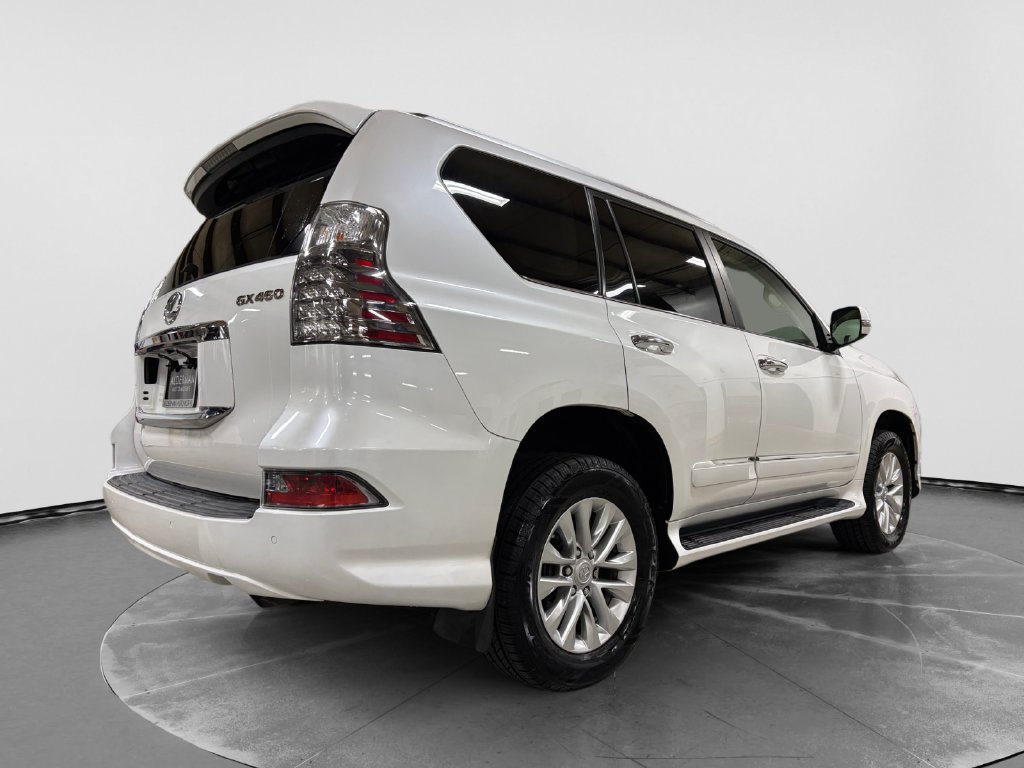 Used 2019 Lexus GX 460 Premium w/ Premium Package AWD/4WD image 28