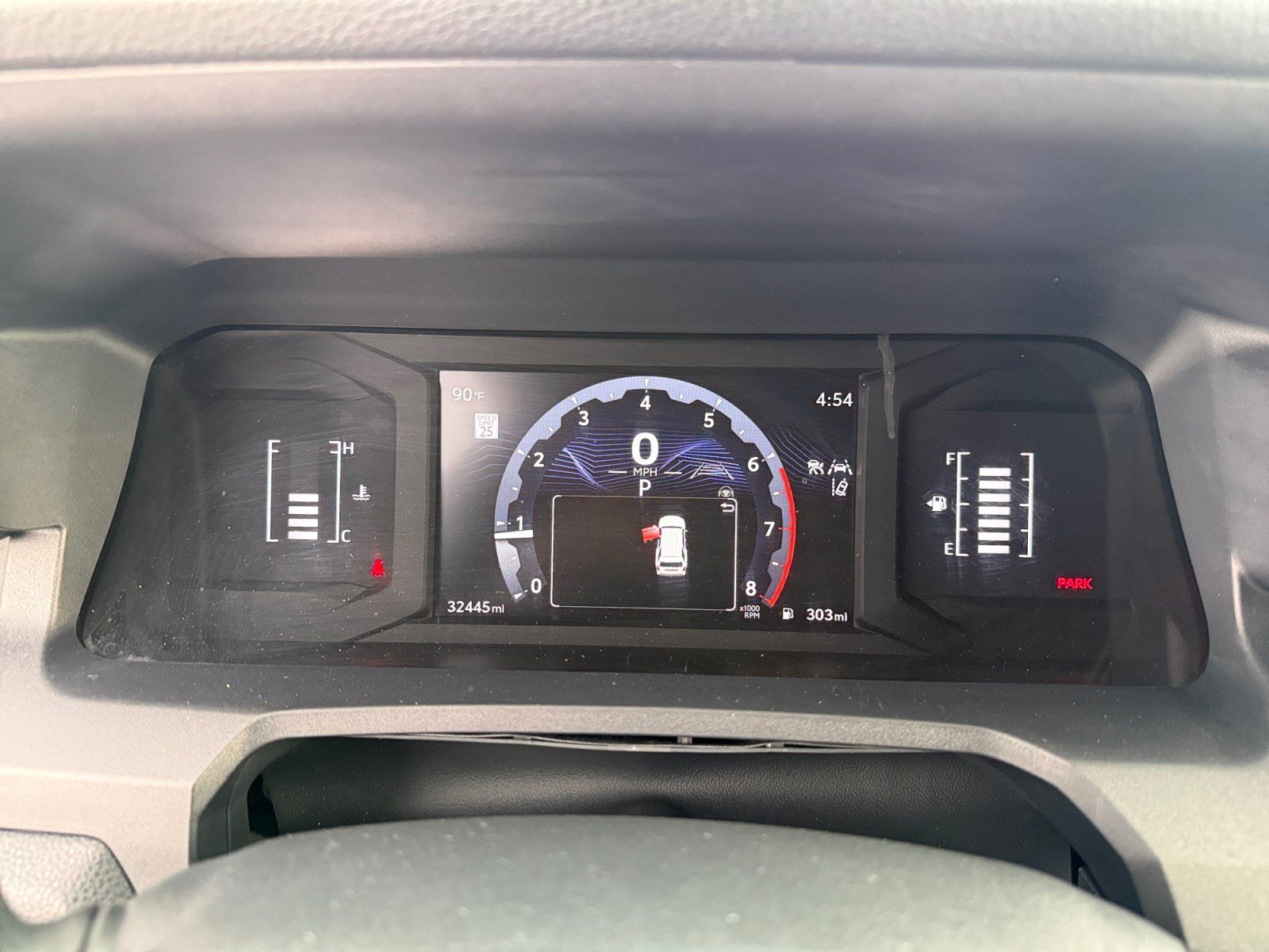 Used 2025 Toyota 4Runner SR5 AWD/4WD image 10