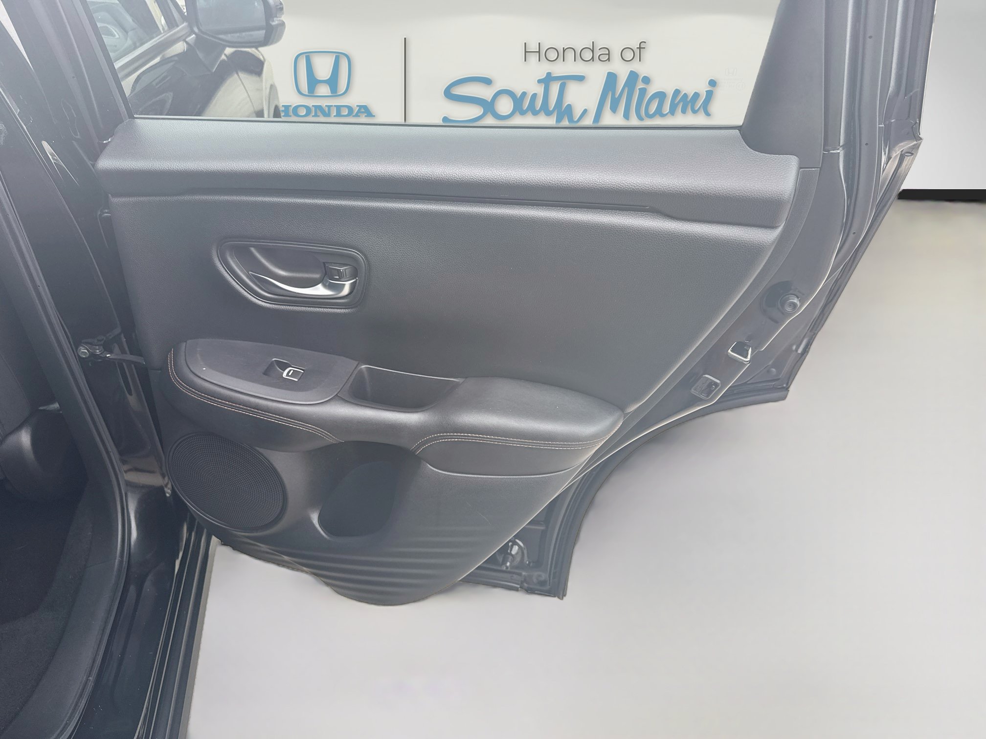Used 2024 Honda HR-V Sport image 29