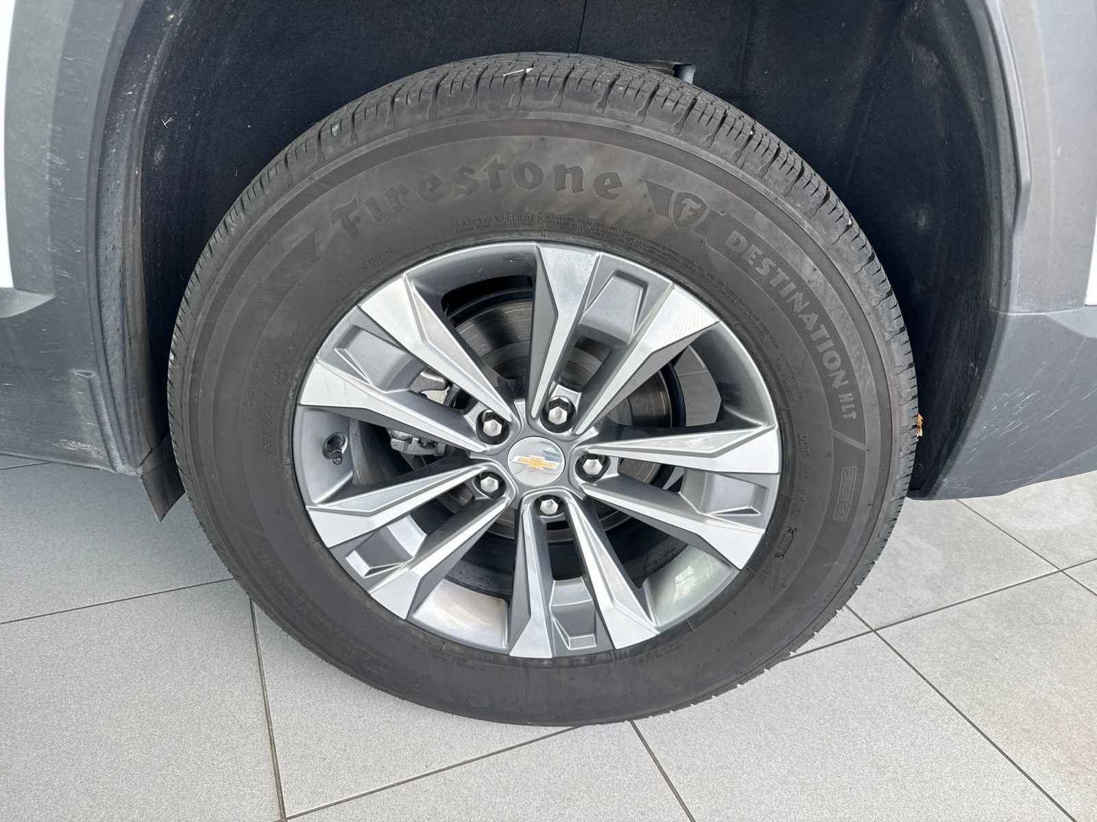 Used 2026 Chevrolet Equinox LT w/ Convenience Package II FWD image 12