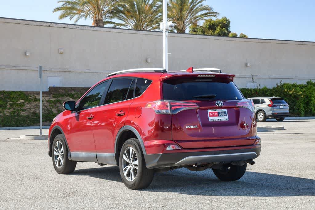 Used 2018 Toyota RAV4 XLE FWD image 7