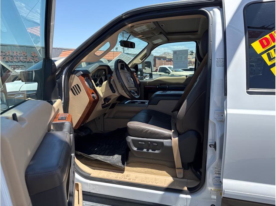 Used 2016 Ford F350 King Ranch w/ FX4 Off-Road Package AWD/4WD image 7