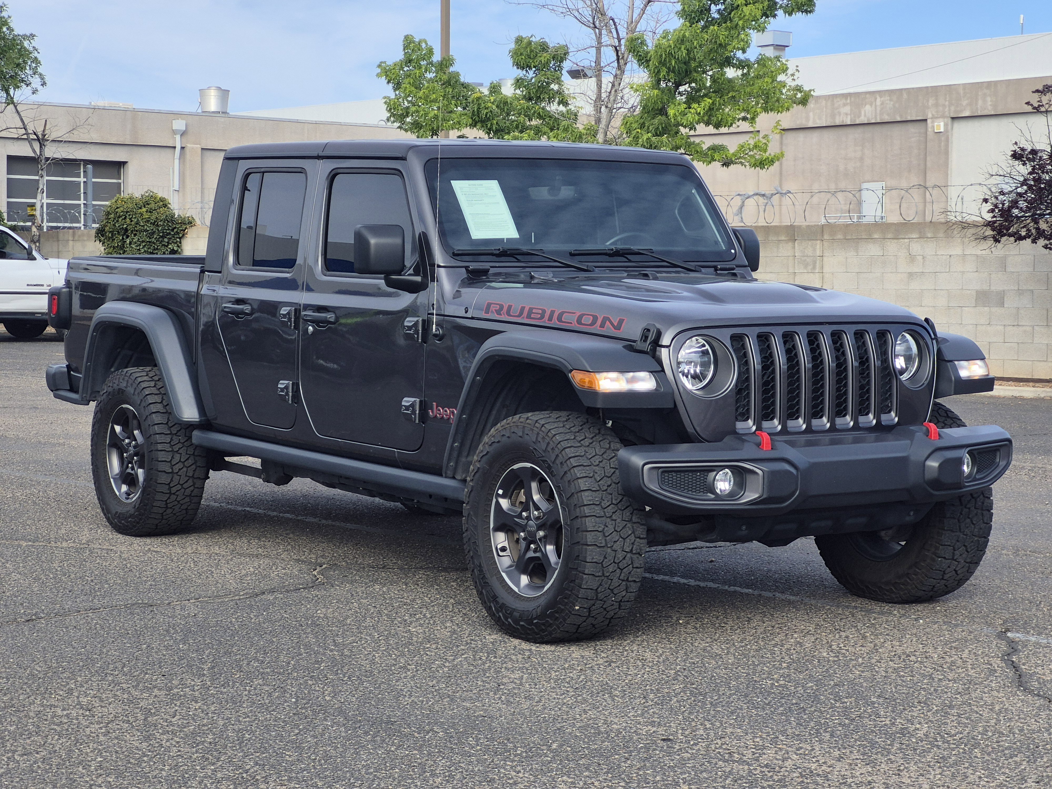 Used 2022 Jeep Gladiator Rubicon w/ Cold Weather Group AWD/4WD image 3