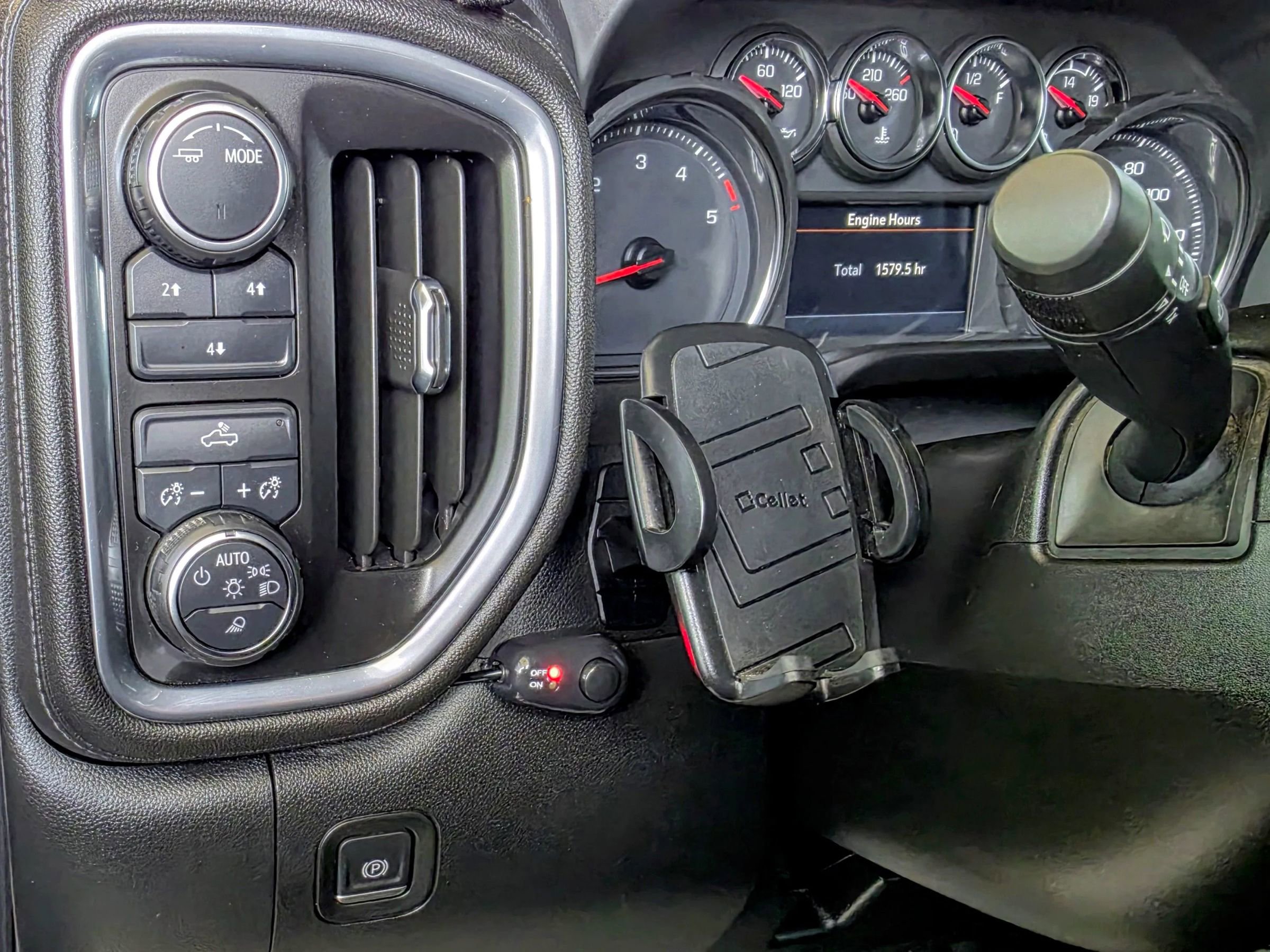 Used 2023 Chevrolet Silverado 2500 LT image 21