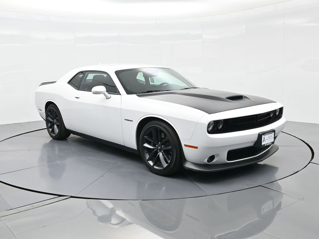 Used 2021 Dodge Challenger R/T w/ Performance Handling Group image 31