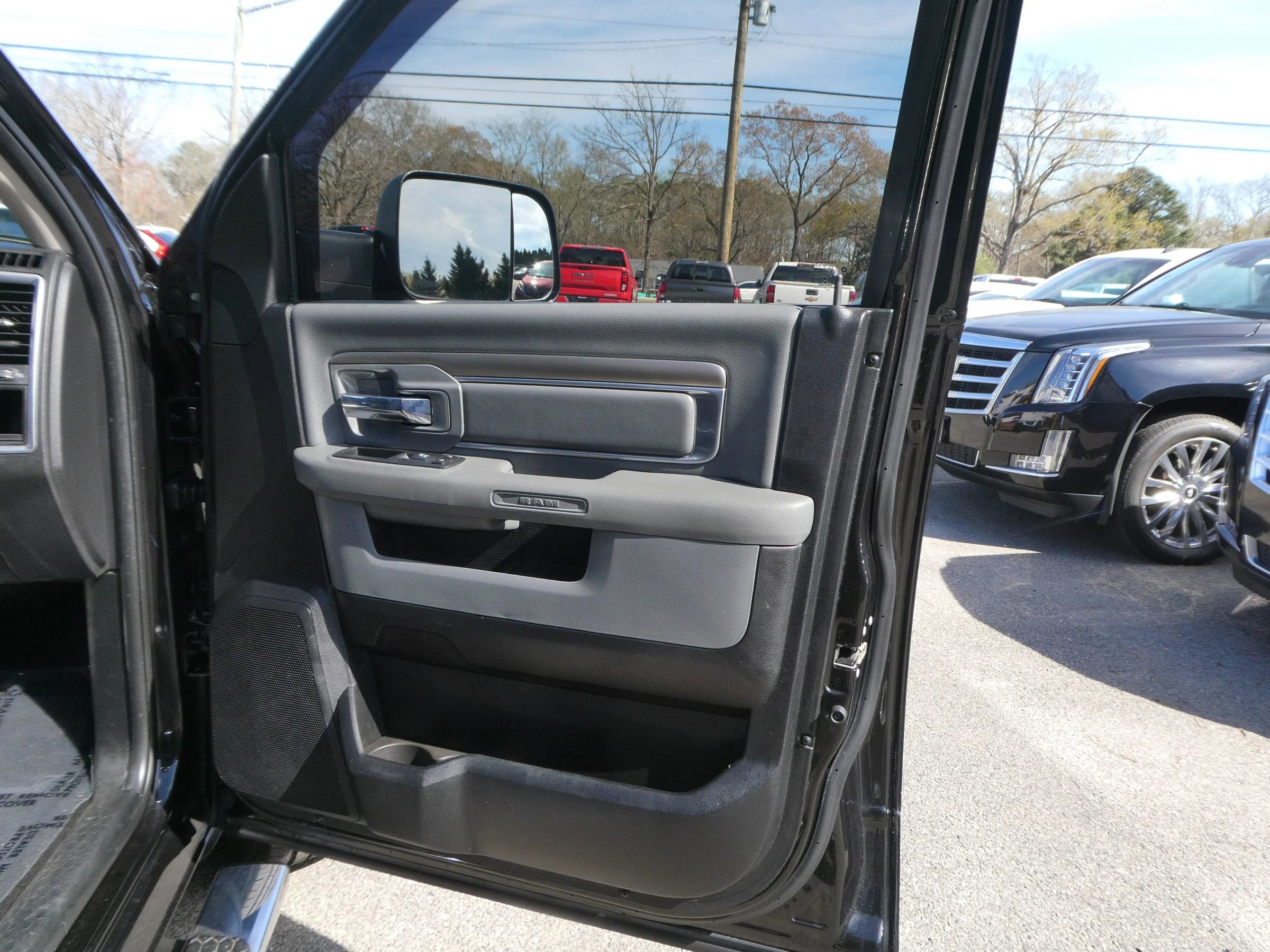 Used 2018 RAM 1500 Big Horn image 22
