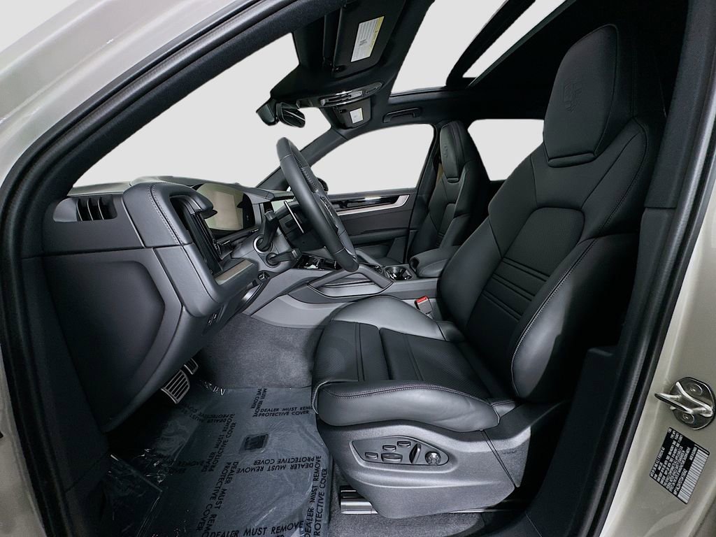 New 2026 Porsche Cayenne S AWD/4WD image 5