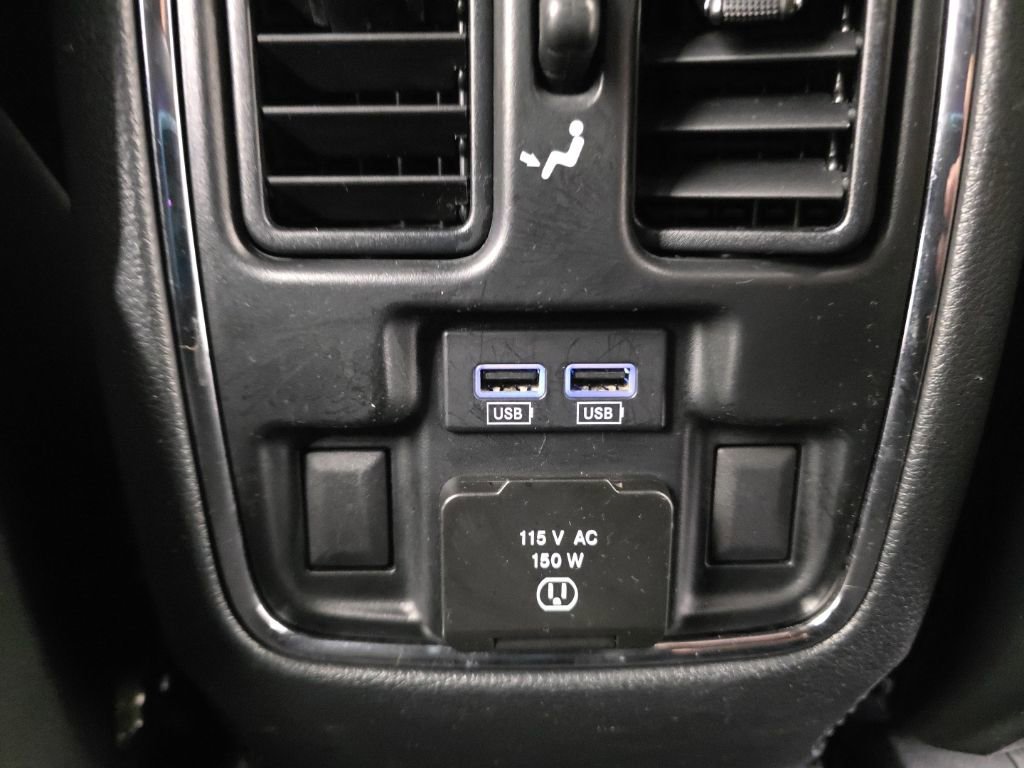 Used 2019 Jeep Grand Cherokee Limited image 38