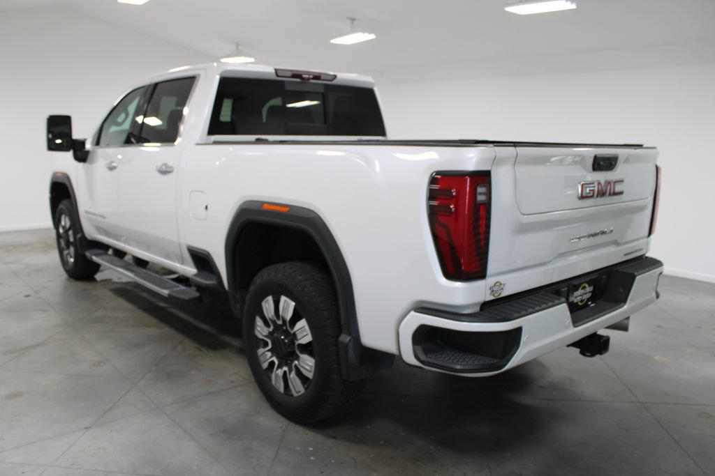 Used 2024 GMC Sierra 2500 Denali w/ Denali Reserve Package AWD/4WD image 7