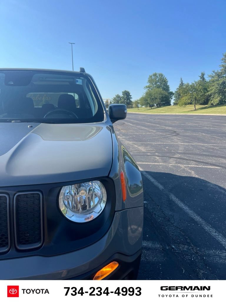 Used 2021 Jeep Renegade Trailhawk w/ Sun & Sound Group AWD/4WD image 14