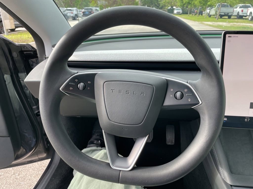 Used 2024 Tesla Model 3 Standard Range image 22