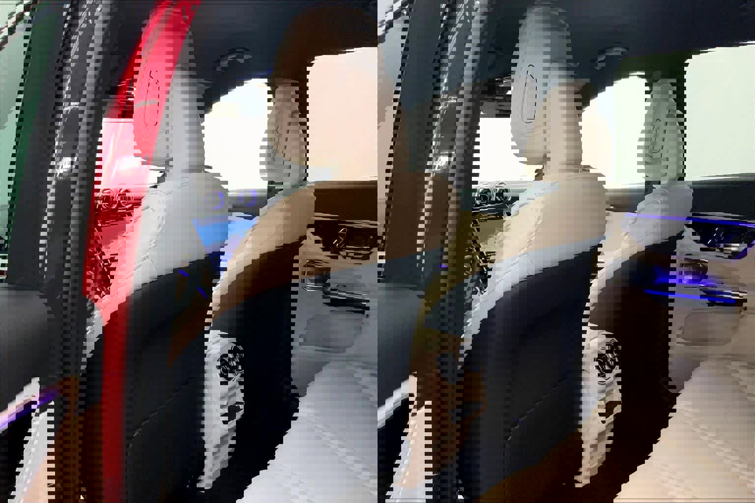 Used 2026 Mercedes-Benz GLC 300 image 17