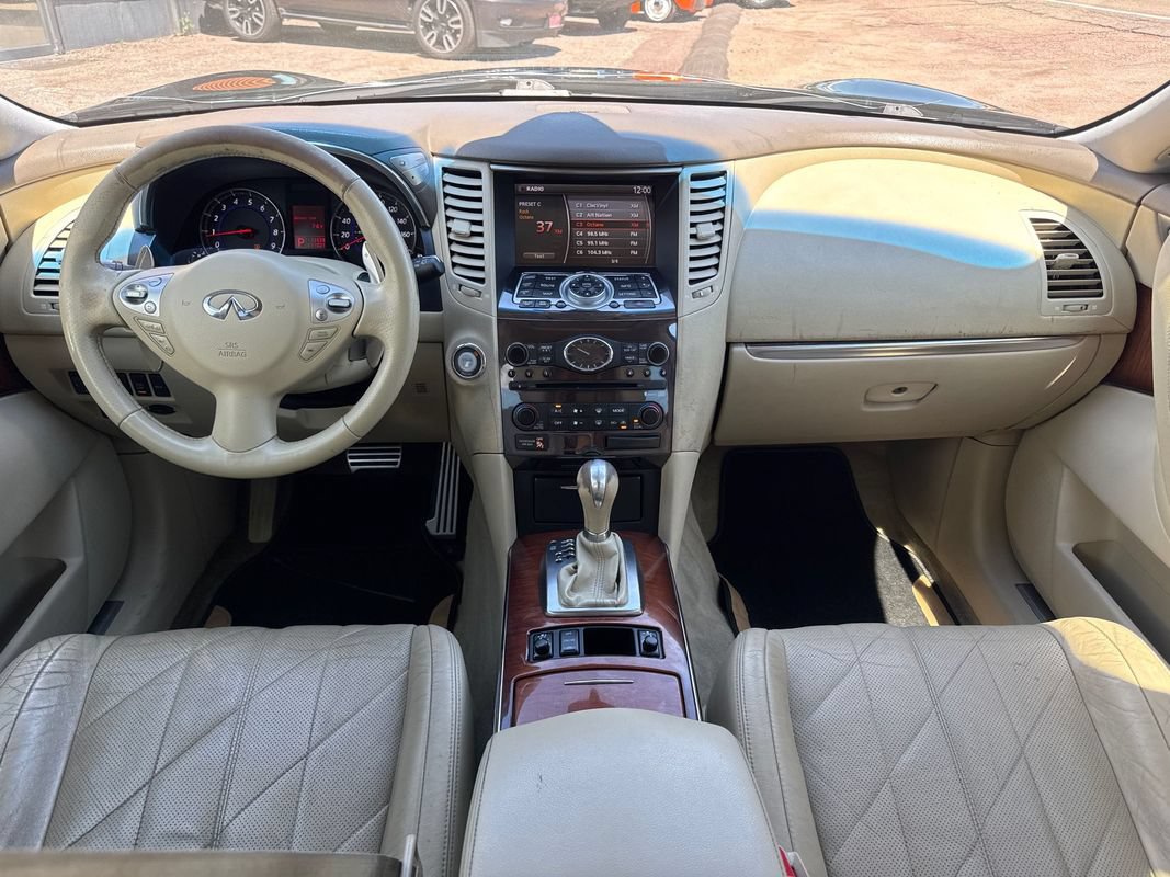 Used 2009 INFINITI FX35 AWD w/ Technology Pkg image 21