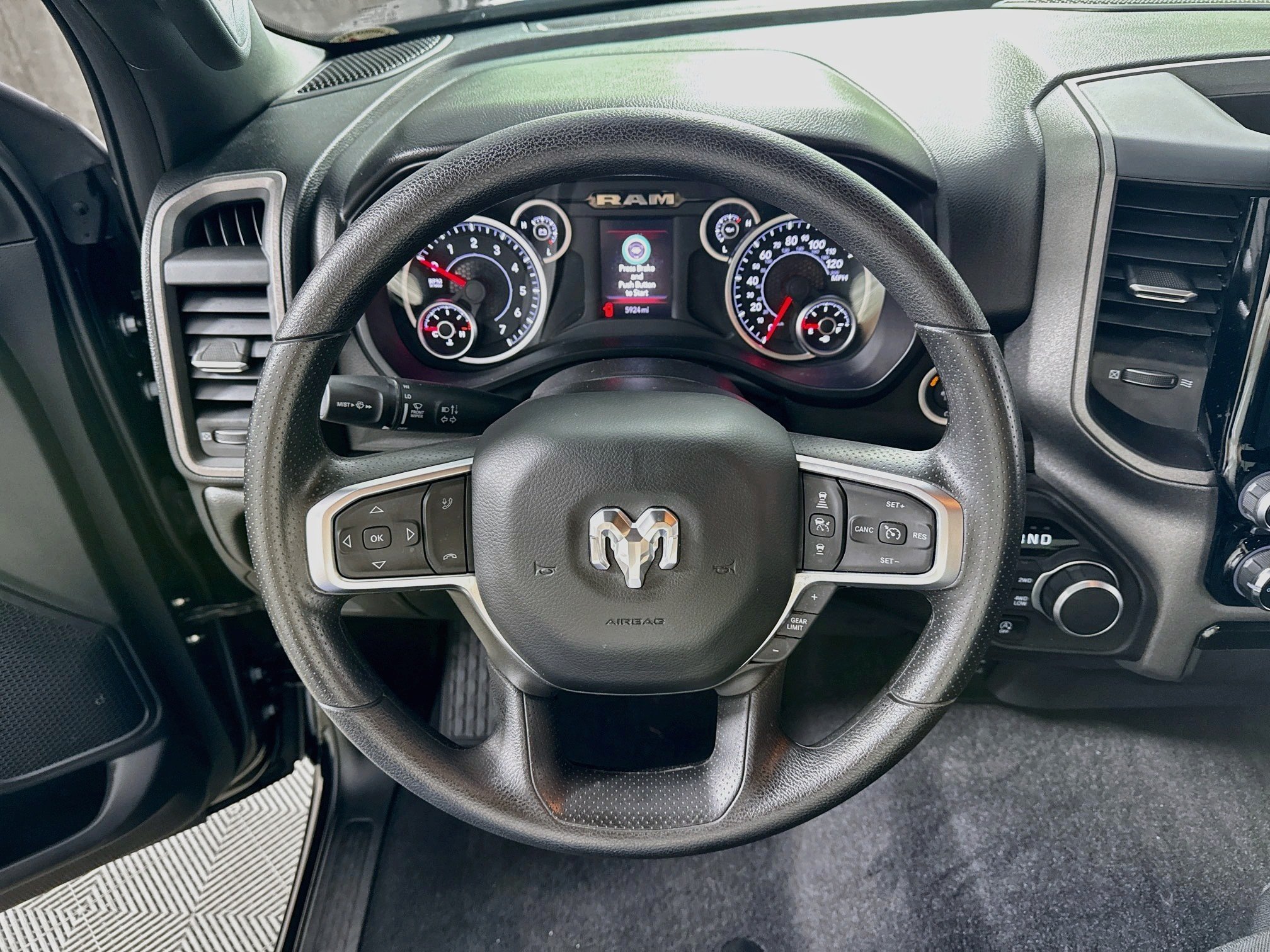 Used 2025 RAM 1500 Tradesman w/ Night Edition AWD/4WD image 14