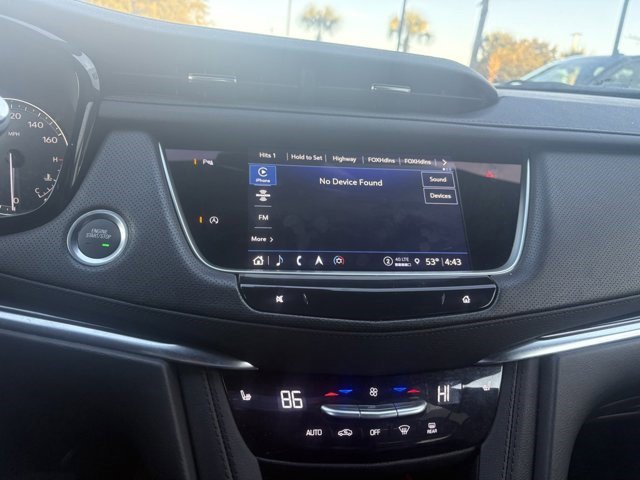 Certified 2025 Cadillac XT5 Premium Luxury image 26