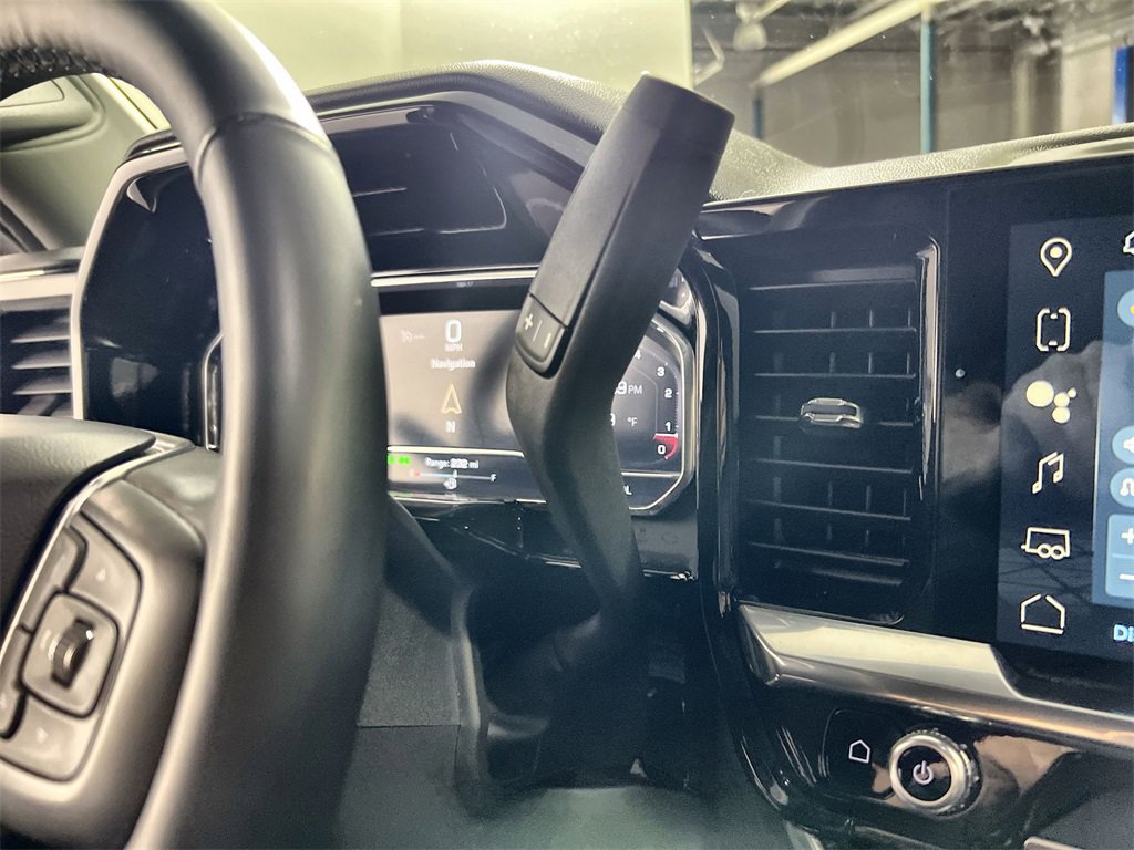 Used 2024 GMC Sierra 1500 SLE image 21