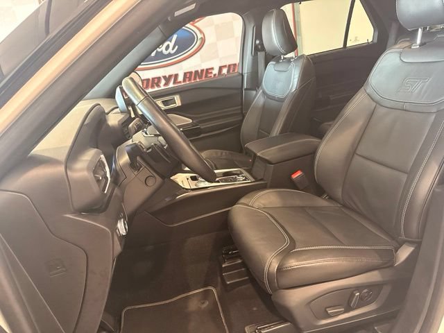 Used 2021 Ford Explorer ST w/ Equipment Group 401A AWD/4WD image 14