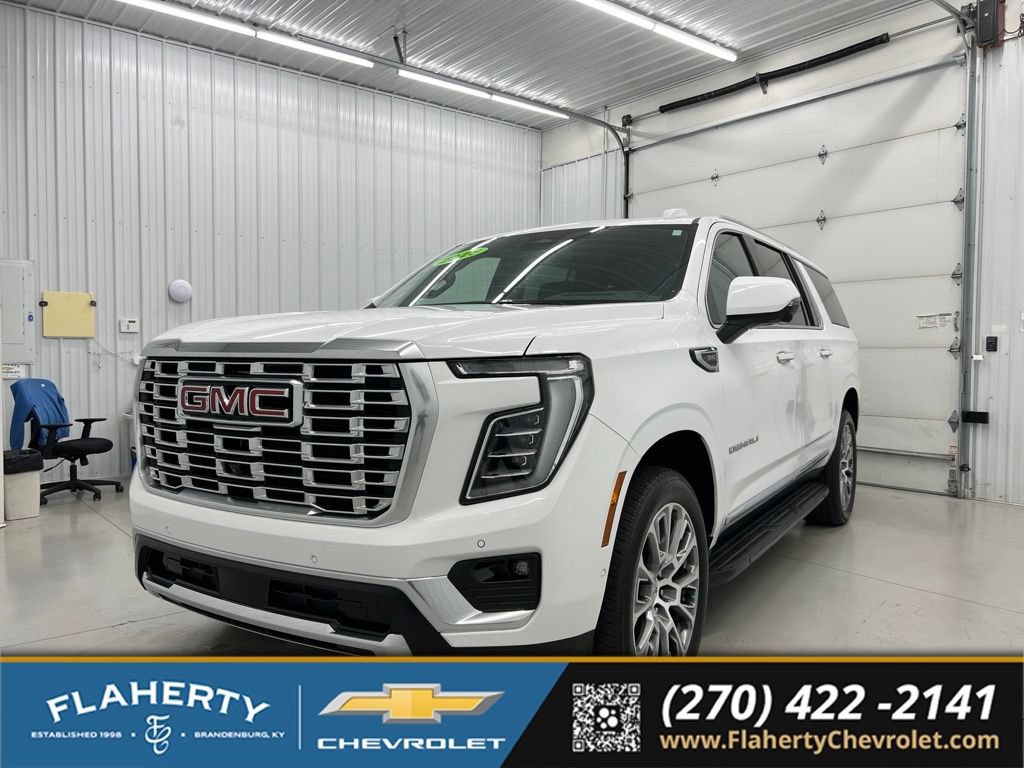 Used 2025 GMC Yukon XL Denali AWD/4WD image 6