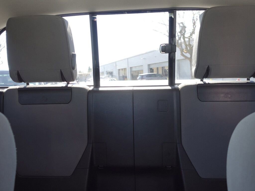 Certified 2019 Toyota Tacoma SR w/ SR Convenience Package image 16