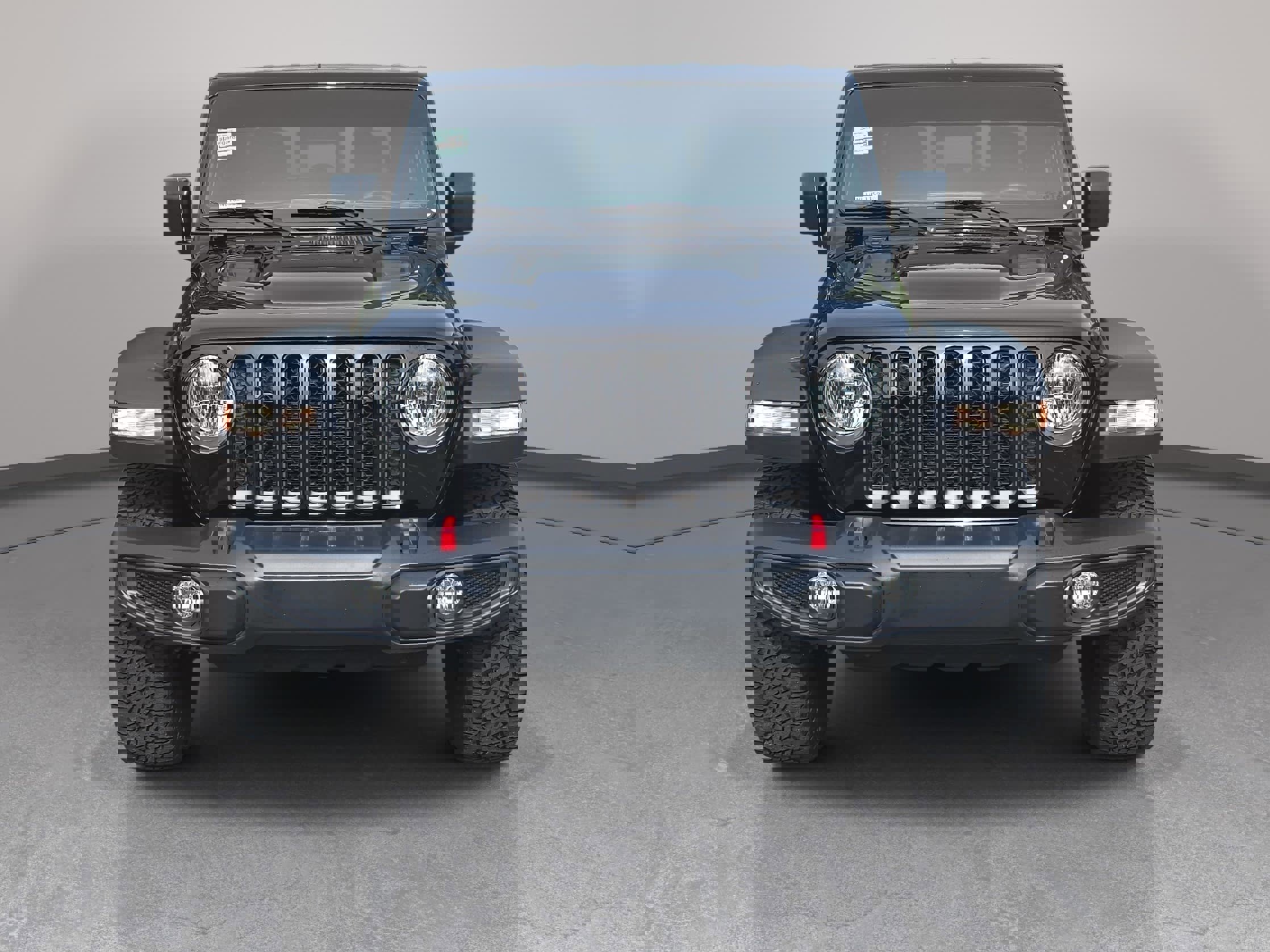 Used 2022 Jeep Gladiator Rubicon w/ Trailer Tow Package image 2