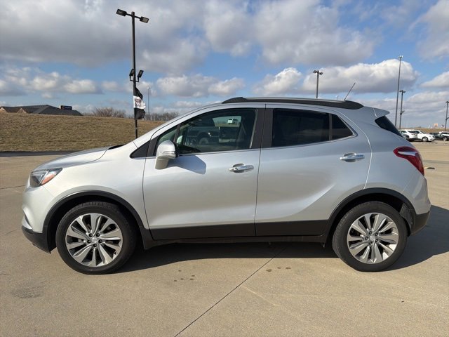 Used 2018 Buick Encore Preferred image 16