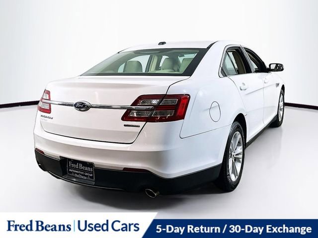 Used 2018 Ford Taurus SE FWD image 9
