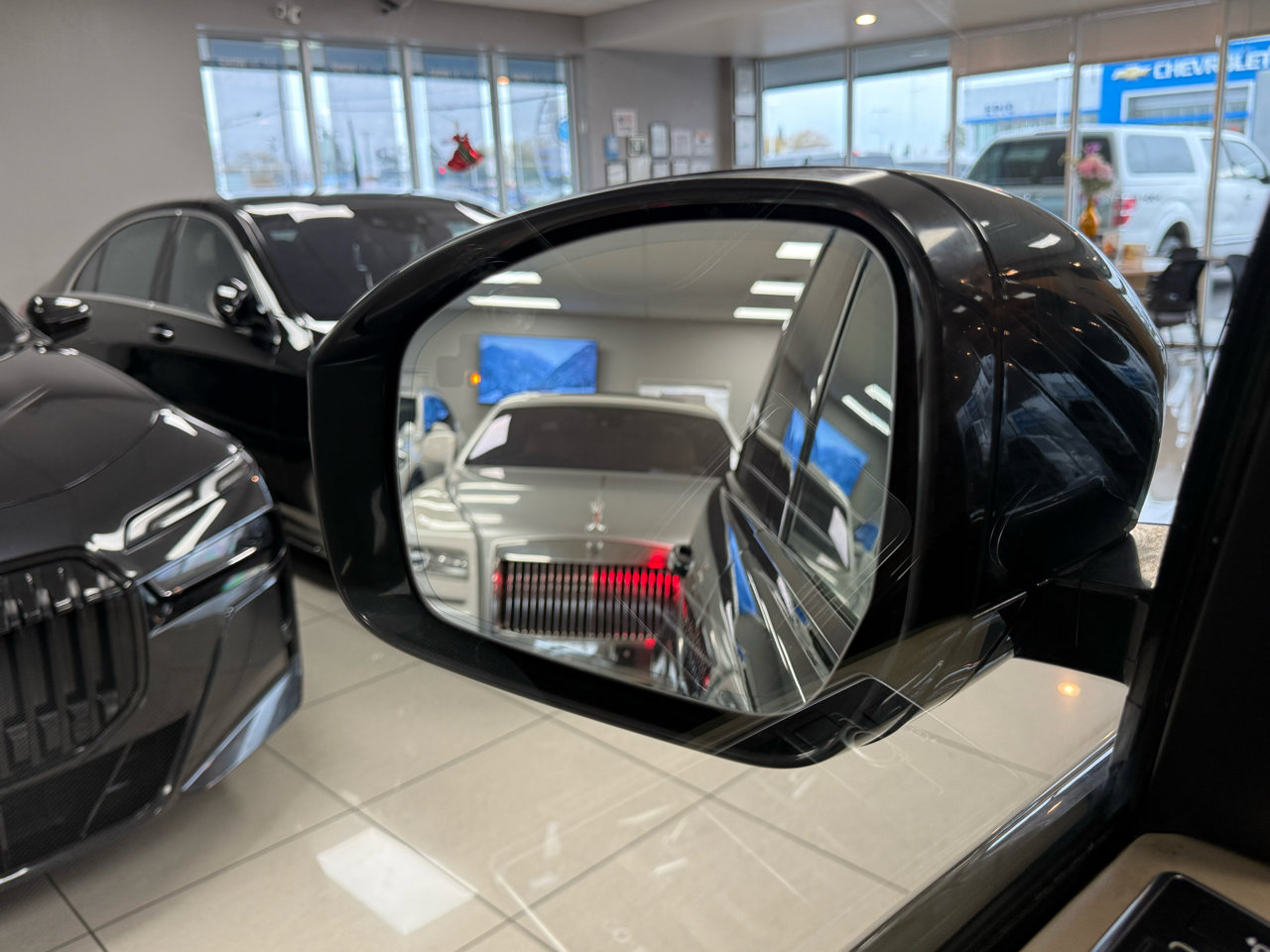 Used 2017 Land Rover Range Rover HSE image 27