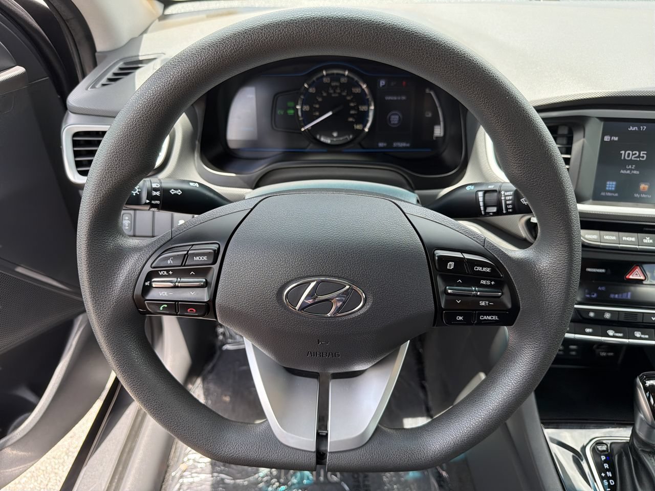 Used 2019 Hyundai Ioniq Blue FWD image 26