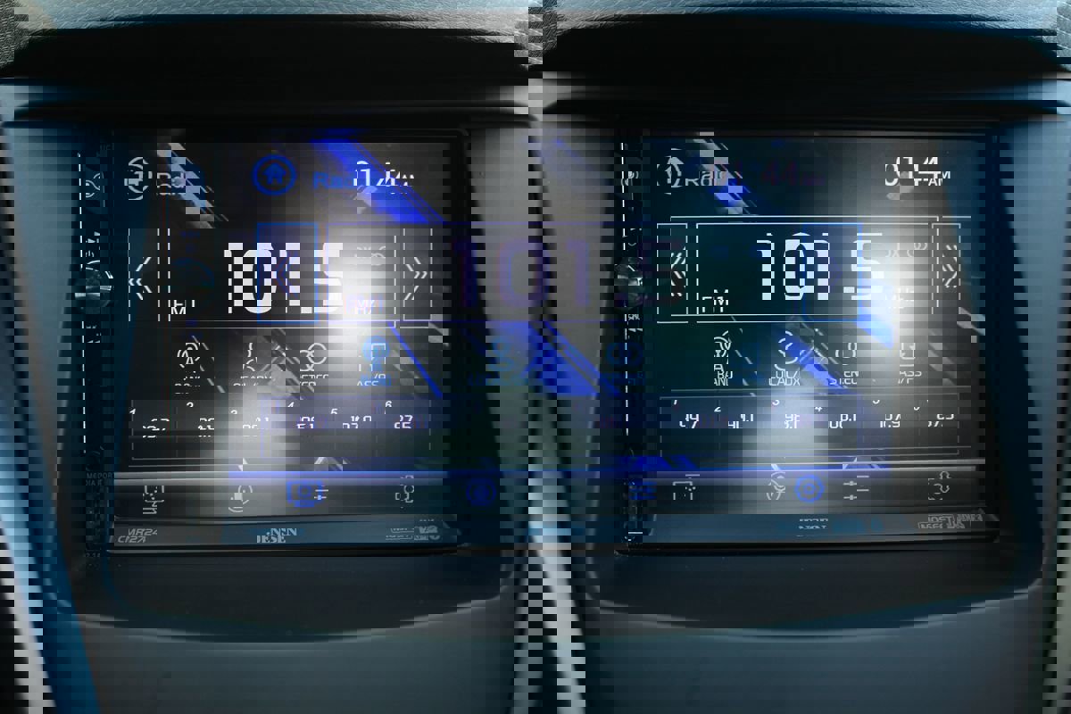 Used 2016 Hyundai Veloster Rally Edition image 26