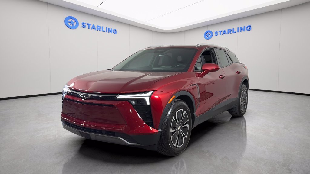 Used 2024 Chevrolet Blazer EV LT AWD/4WD image 17