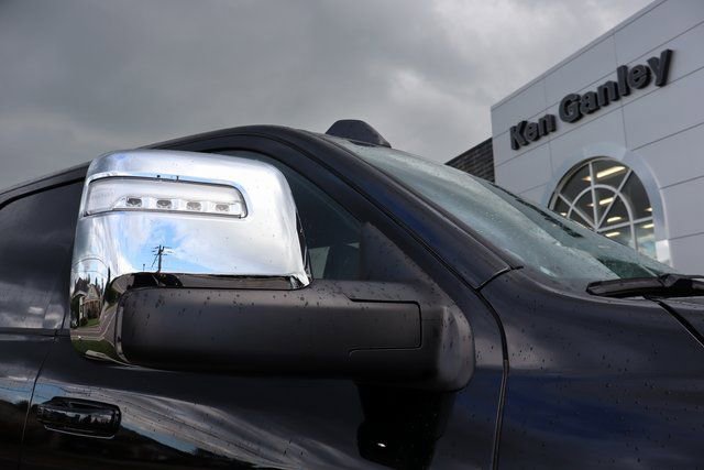 Used 2025 RAM 2500 Laramie image 2