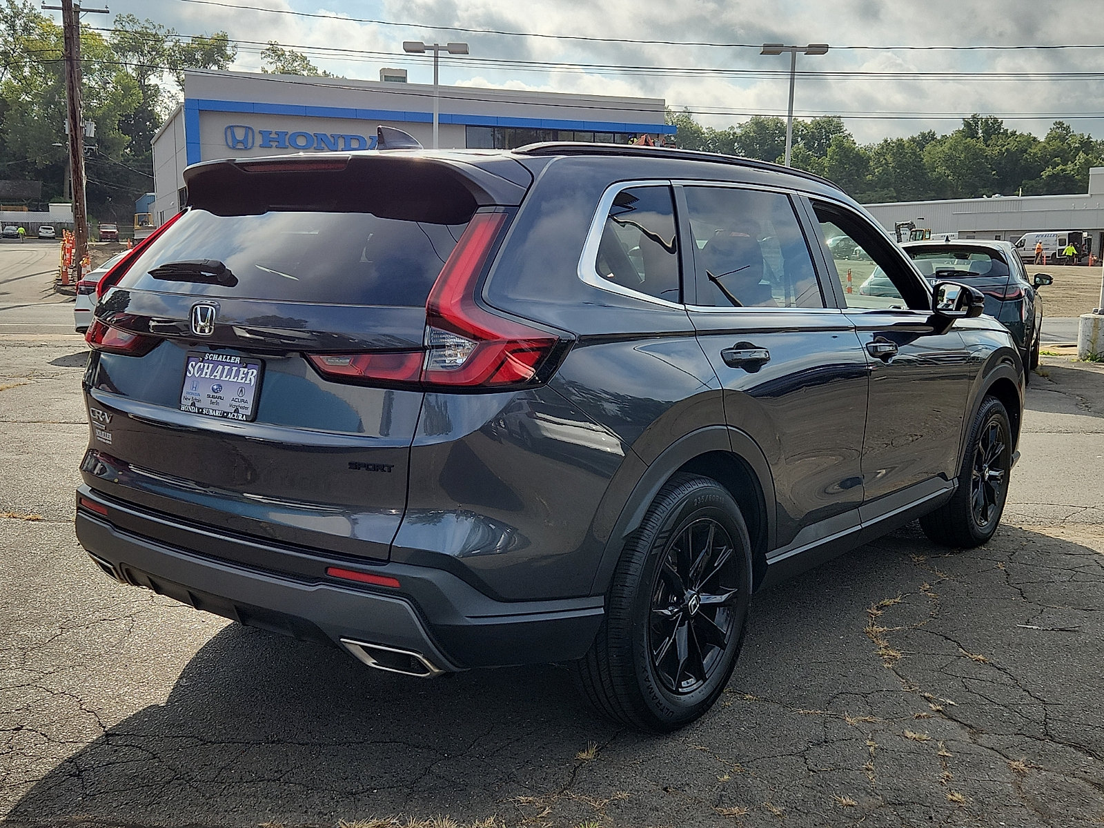 Used 2023 Honda CR-V Sport image 4