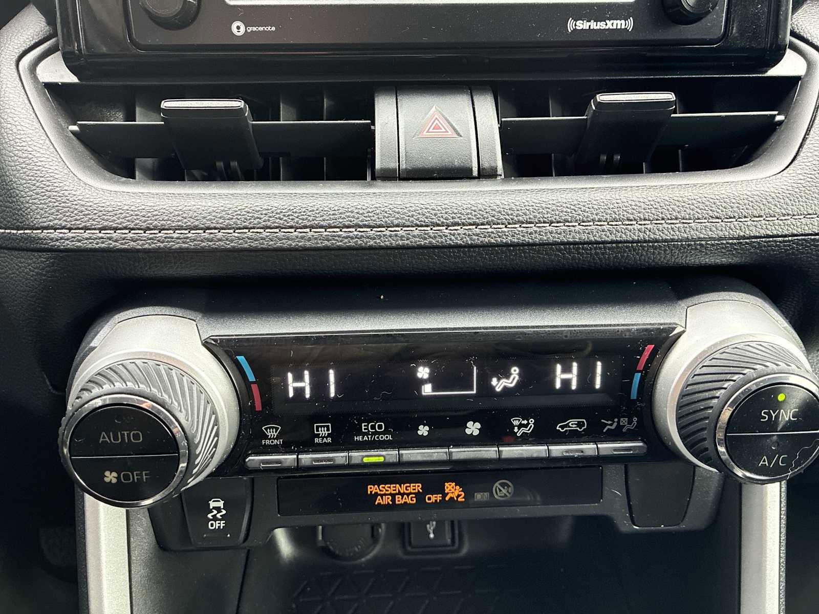 Used 2020 Toyota RAV4 LE image 16