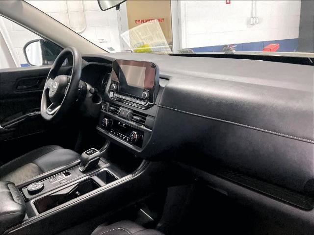 Certified 2024 Nissan Pathfinder S AWD/4WD image 14