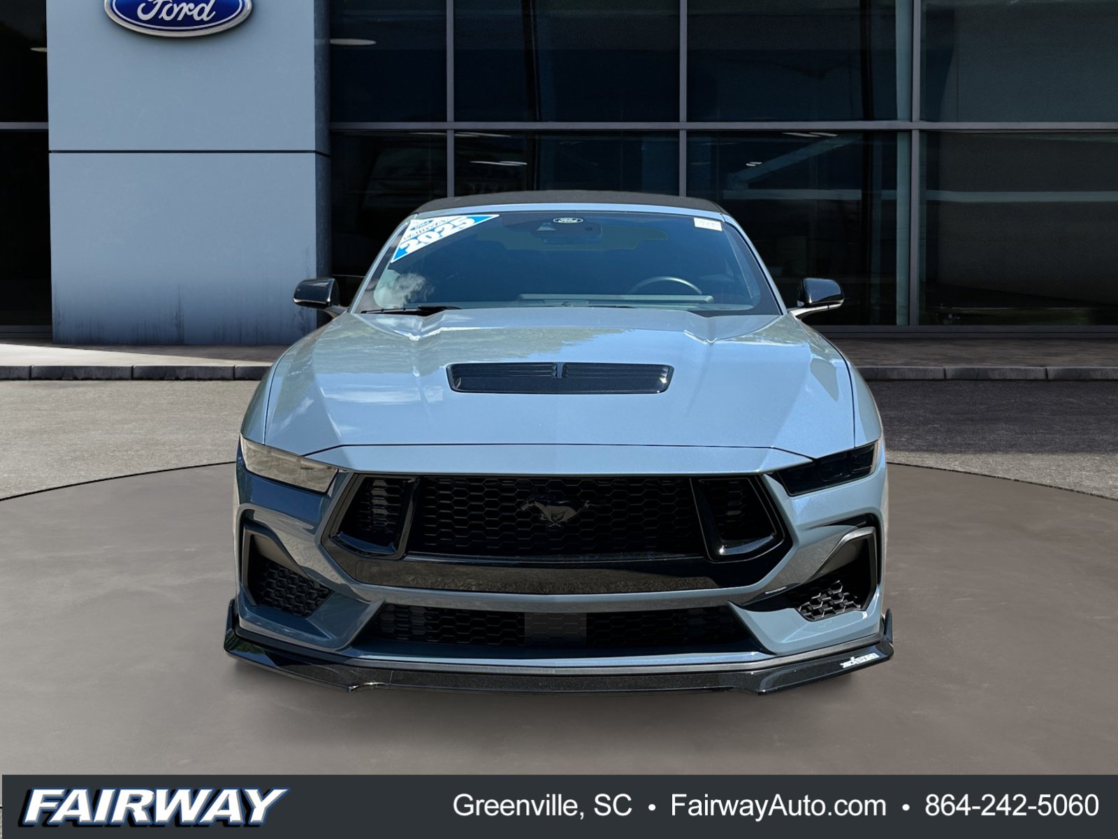 Used 2025 Ford Mustang GT Premium RWD image 2