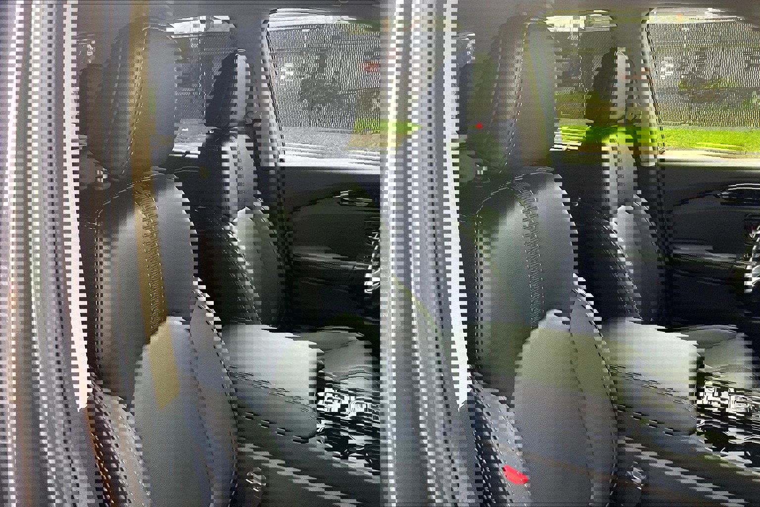 Used 2024 Honda Pilot EX-L image 9
