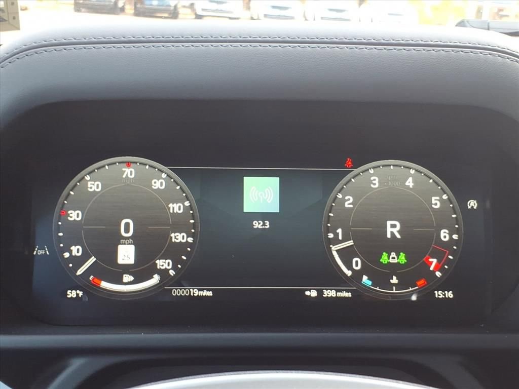 New 2026 Land Rover Defender 110 S image 24