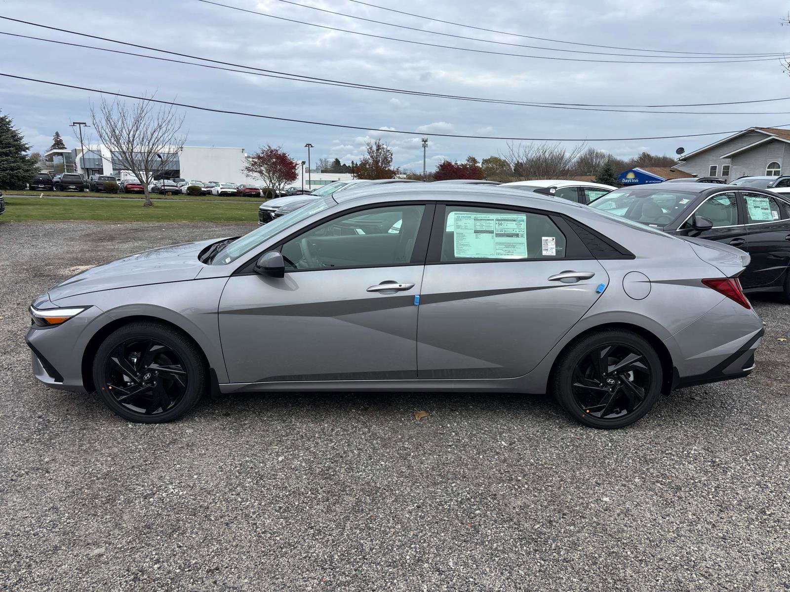 New 2026 Hyundai Elantra Sport image 2