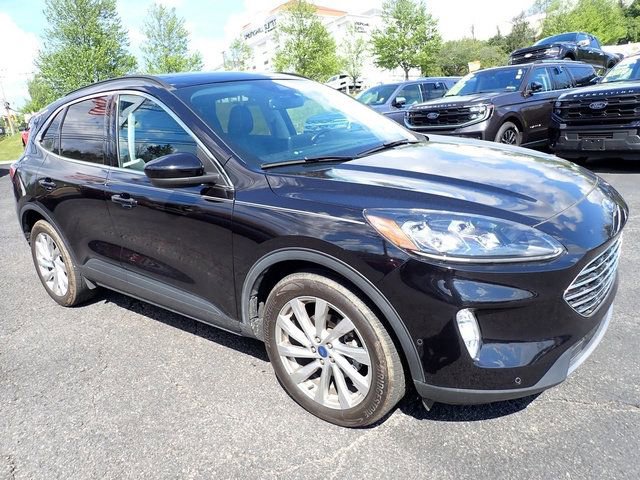 Used 2022 Ford Escape Titanium w/ Titanium Elite Package AWD/4WD image 8