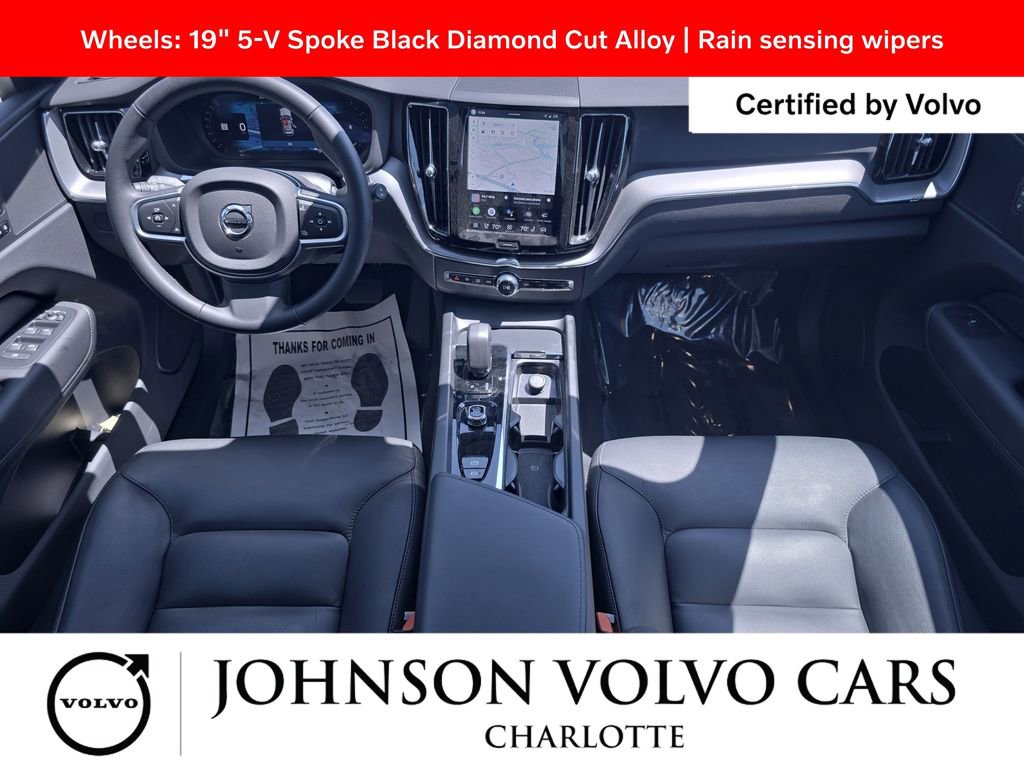 Certified 2025 Volvo XC60 B5 Core AWD/4WD image 11