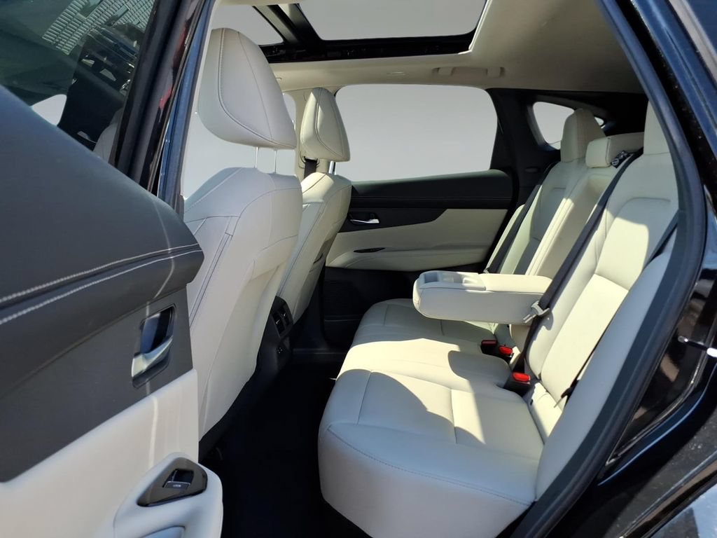 Used 2025 Nissan Murano SL AWD/4WD image 11