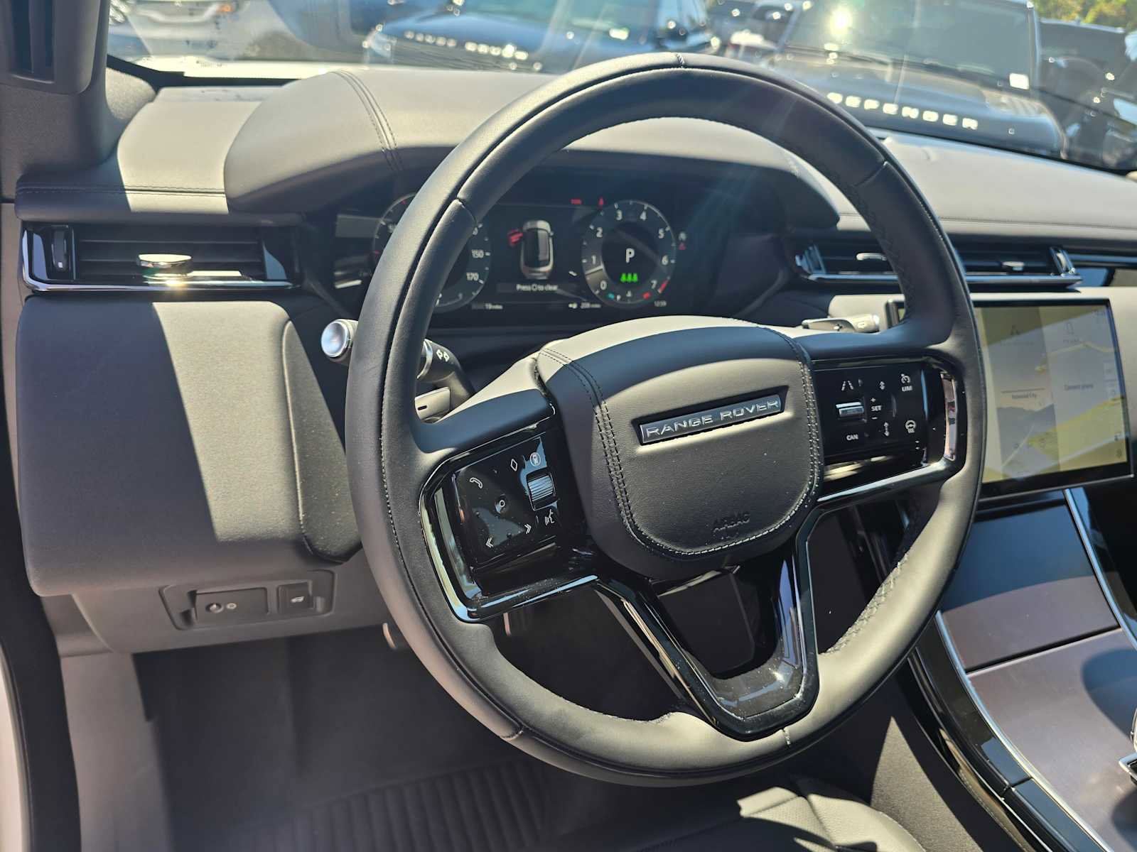 Used 2026 Land Rover Range Rover Velar Dynamic SE image 26
