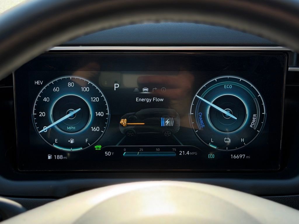 Used 2024 Hyundai Tucson Limited image 13