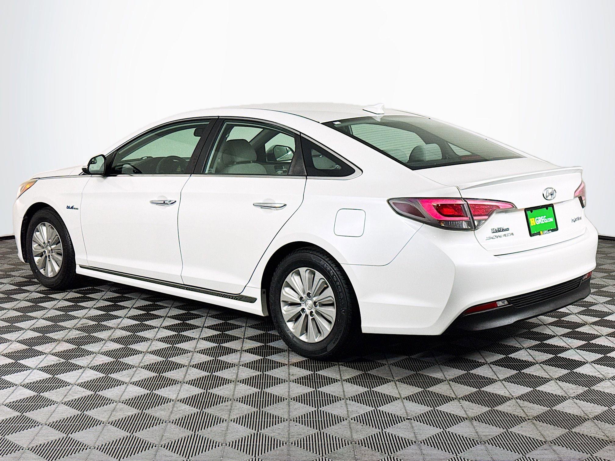 Used 2016 Hyundai Sonata SE image 6