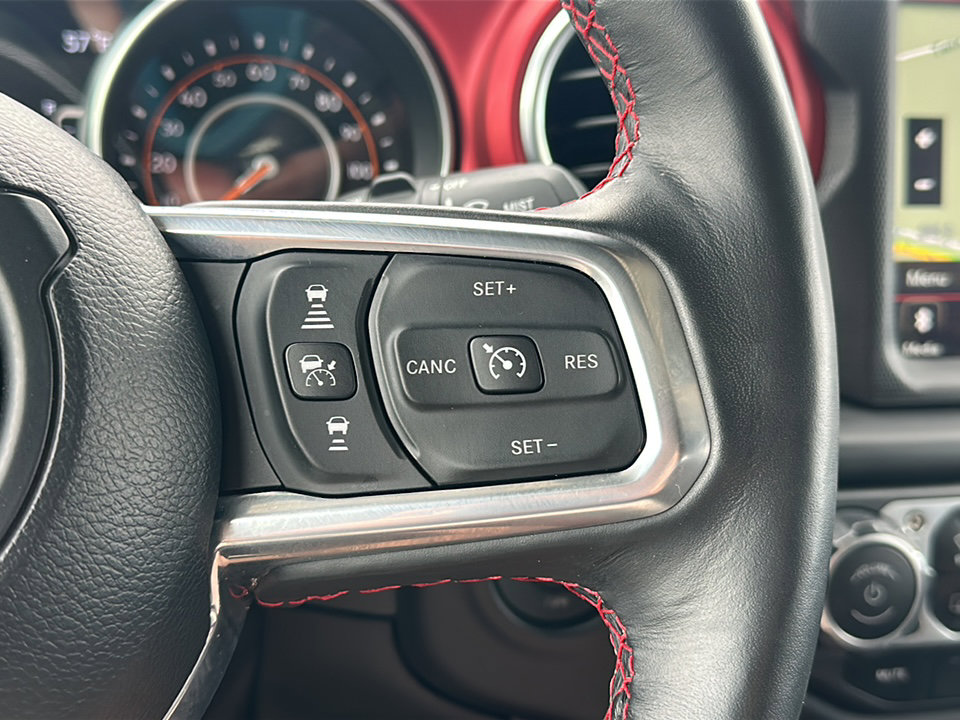 Used 2023 Jeep Wrangler Unlimited Rubicon w/ LED Lighting Group image 27