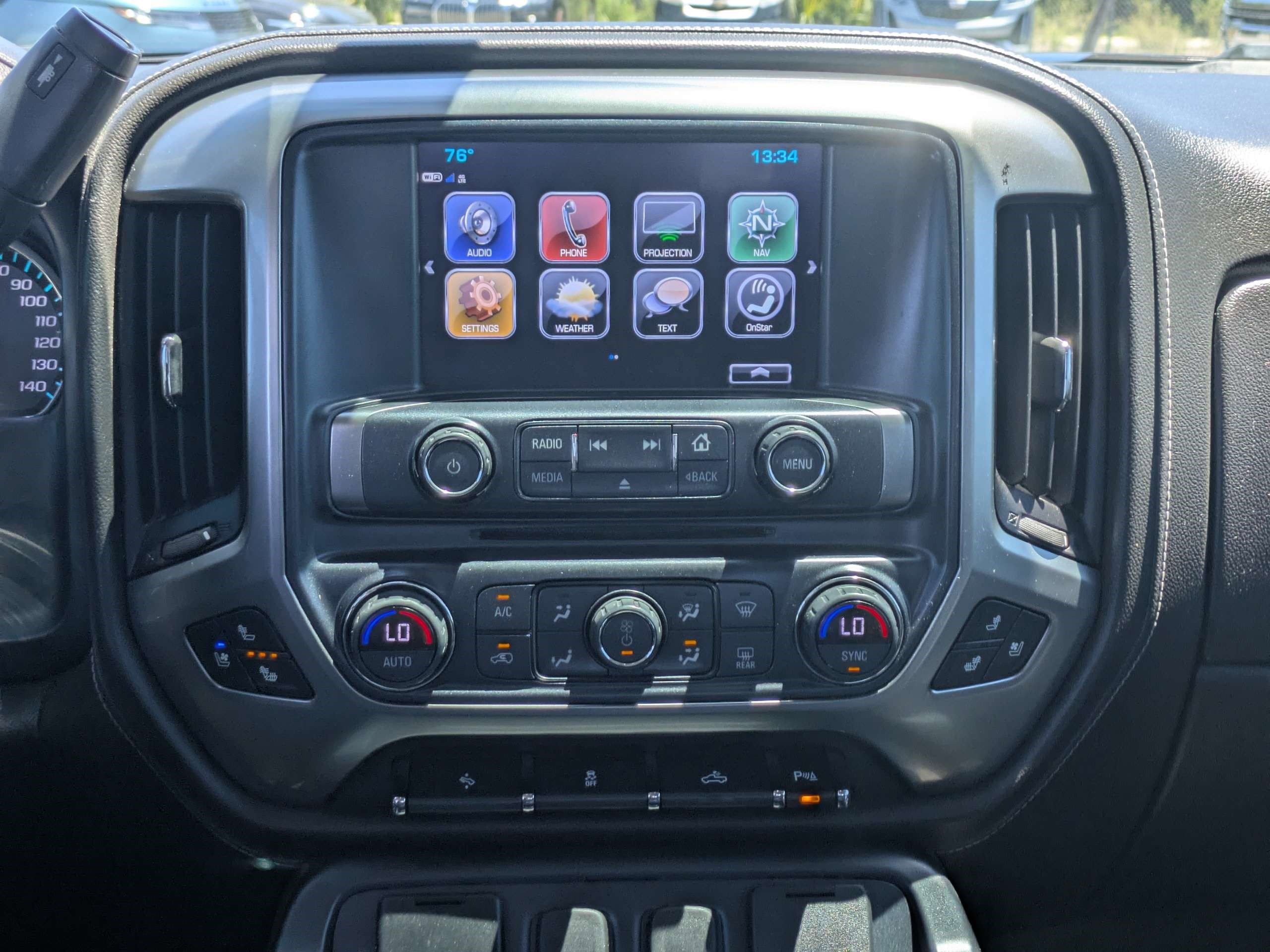 Used 2018 Chevrolet Silverado 1500 LTZ w/ Sport Package AWD/4WD image 17