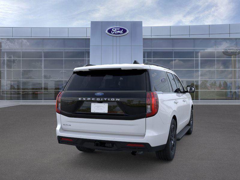 New 2026 Ford Expedition Active image 8