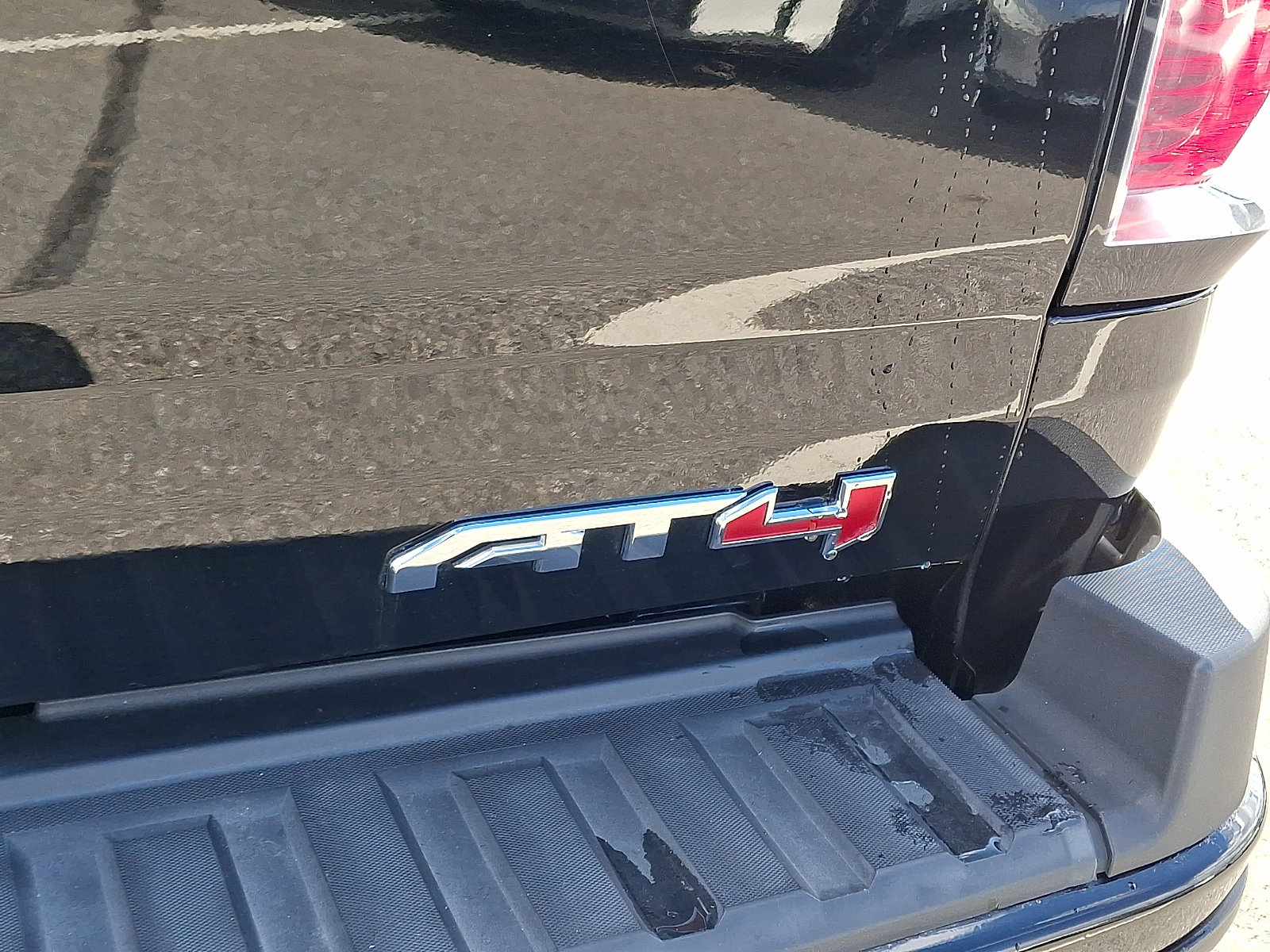 Used 2022 GMC Canyon AT4 w/ Driver Alert Package image 30