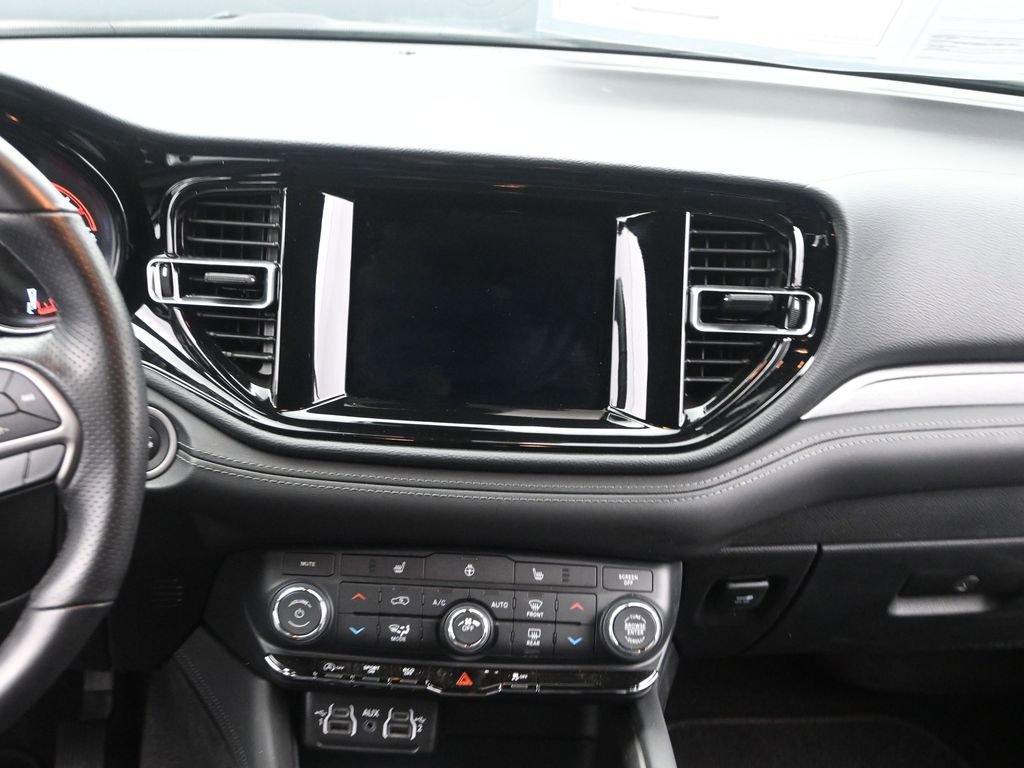 Used 2024 Dodge Durango SXT AWD/4WD image 25